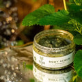 Vegansk body scrub med Mynte