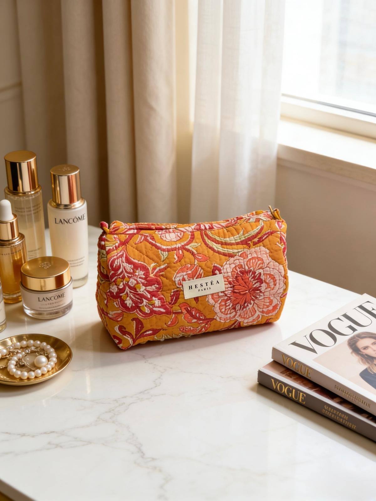 Quiltet make-up taske - Amber Yellow